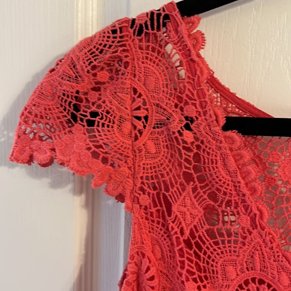 Ali Ra lace pink dress. Size 8 - Picture 4 of 8